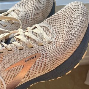 Brooks Women's Running Shoes